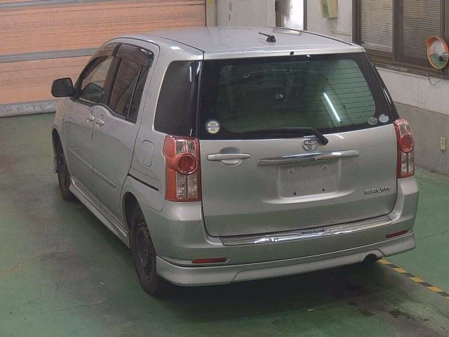 TOYOTA RAUM