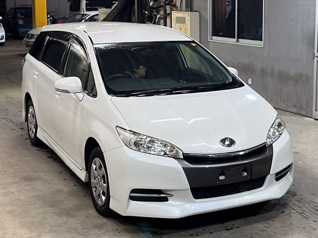 TOYOTA WISH