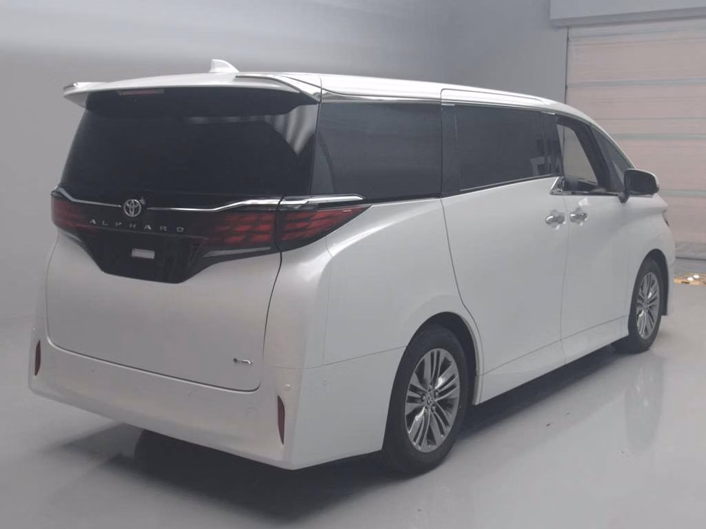 TOYOTA ALPHARD