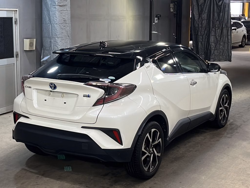 TOYOTA C-HR