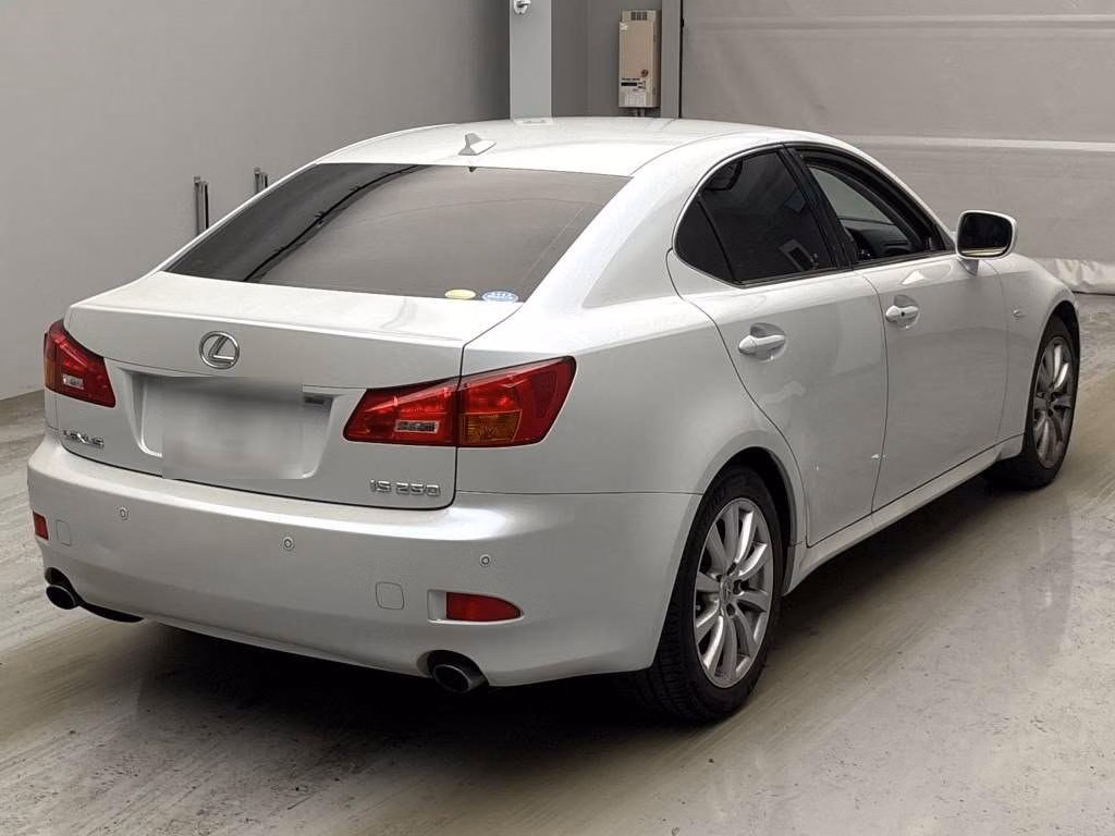 LEXUS IS250
