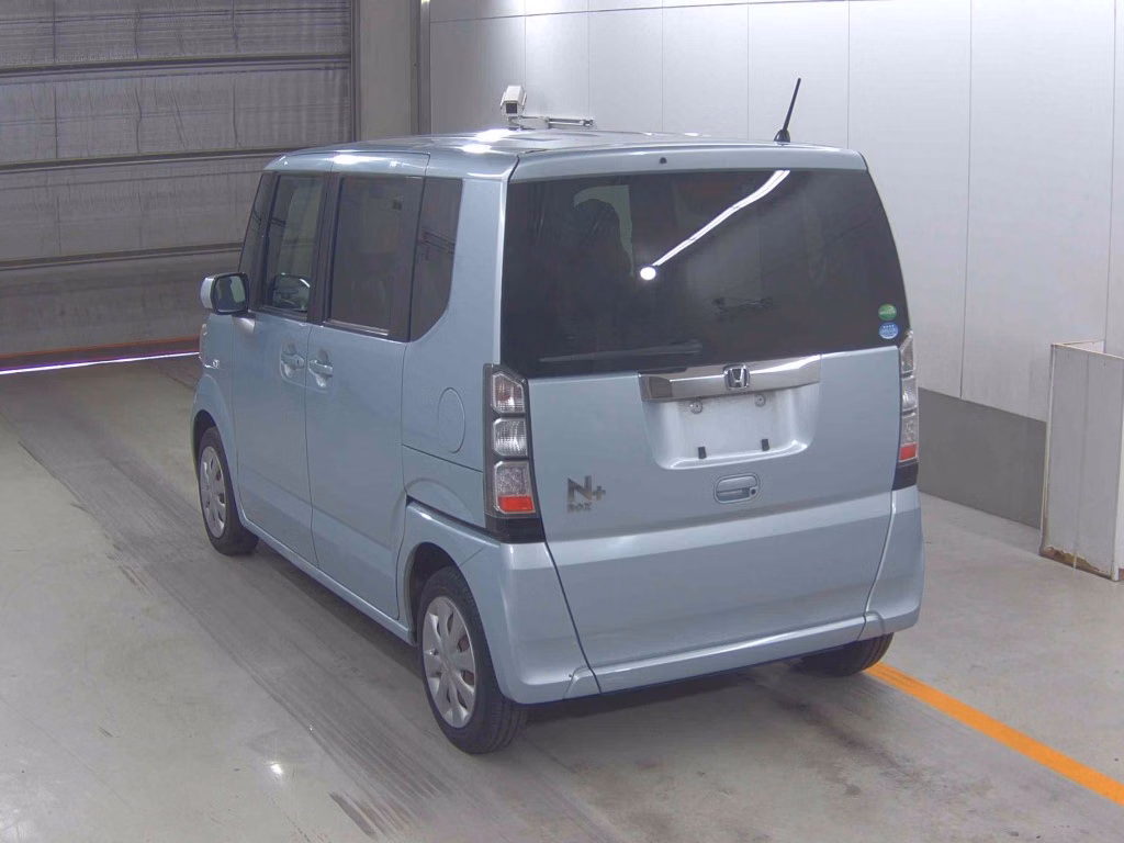 HONDA N-BOX+