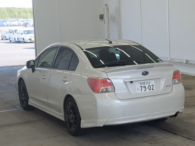 SUBARU IMPREZA
