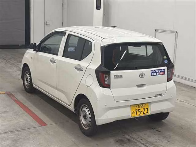 TOYOTA PIXIS EPOCH