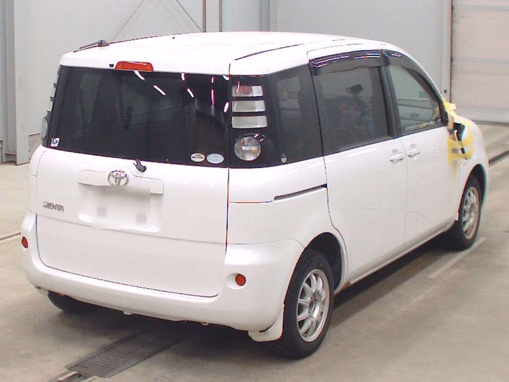 TOYOTA SIENTA
