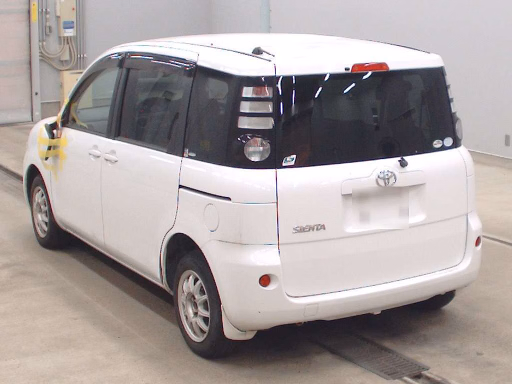 TOYOTA SIENTA