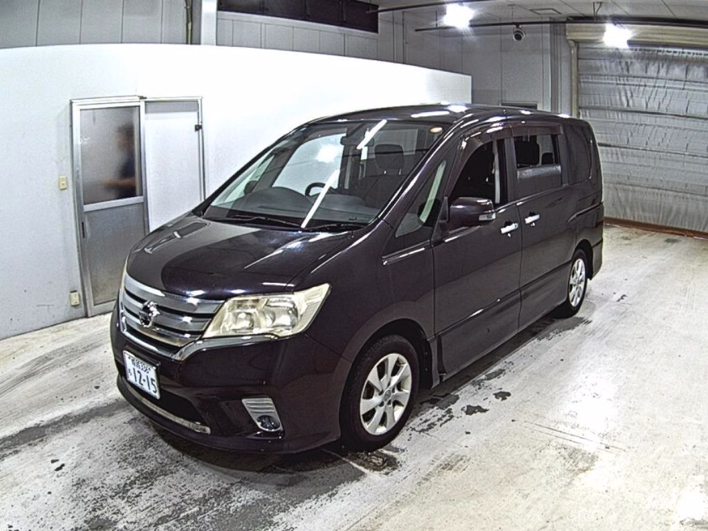 NISSAN SERENA