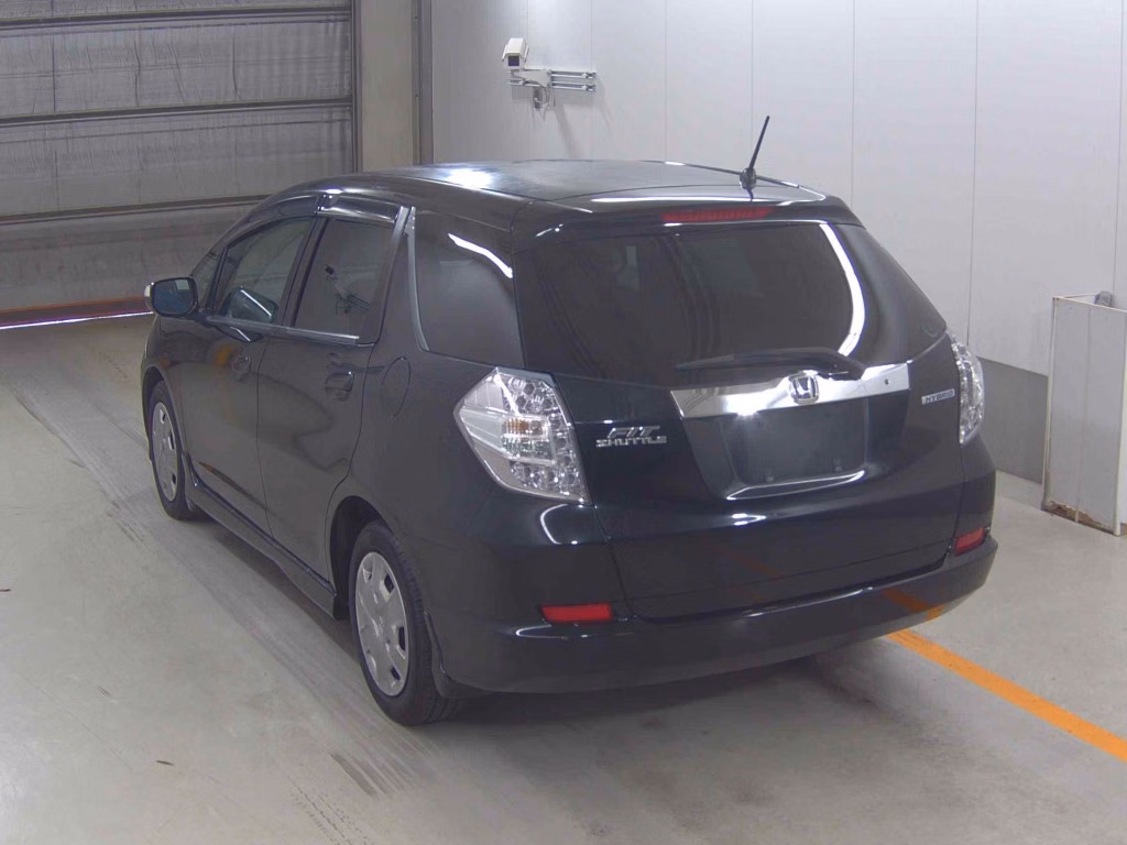 HONDA FIT SHUTTLE