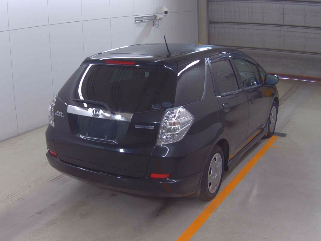 HONDA FIT SHUTTLE