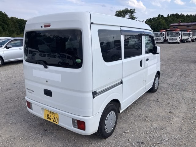 MITSUBISHI MINICAB