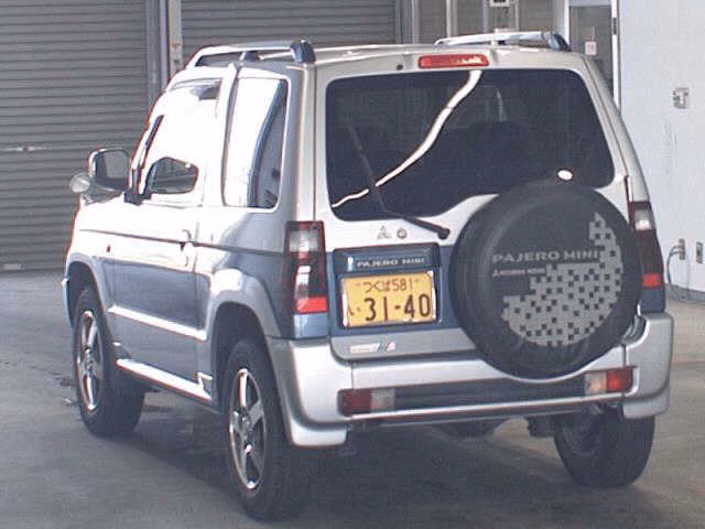 MITSUBISHI PAJERO MINI