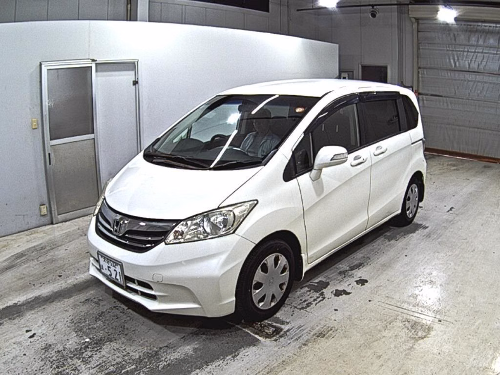 HONDA FREED