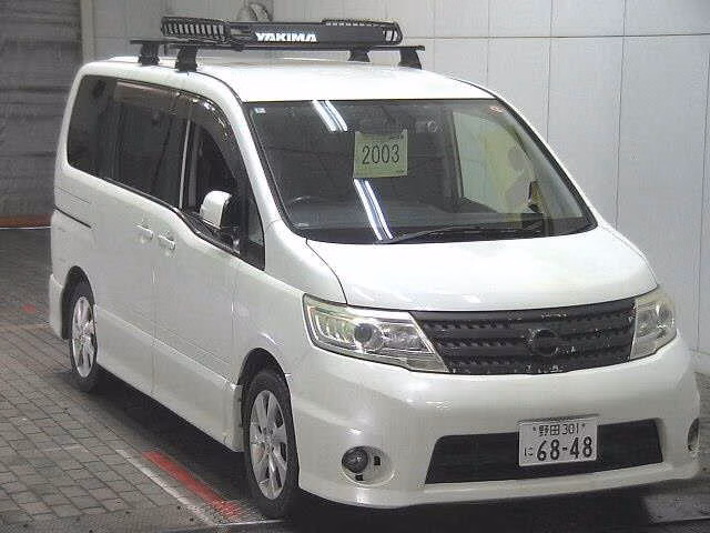 NISSAN SERENA