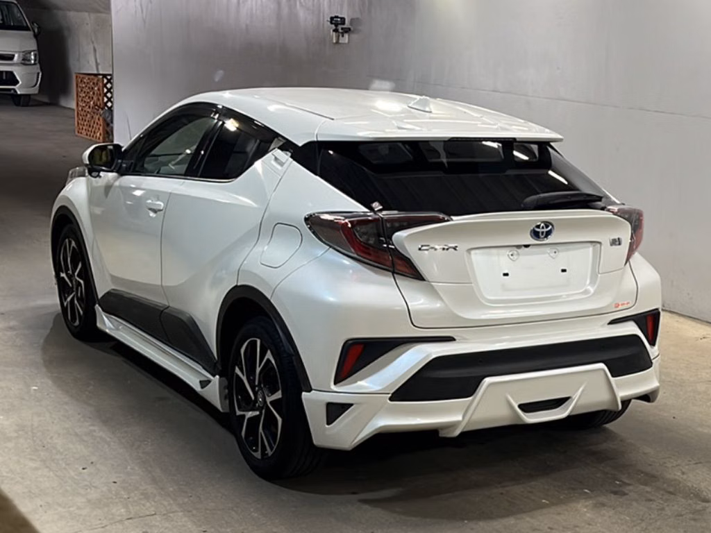 TOYOTA C-HR