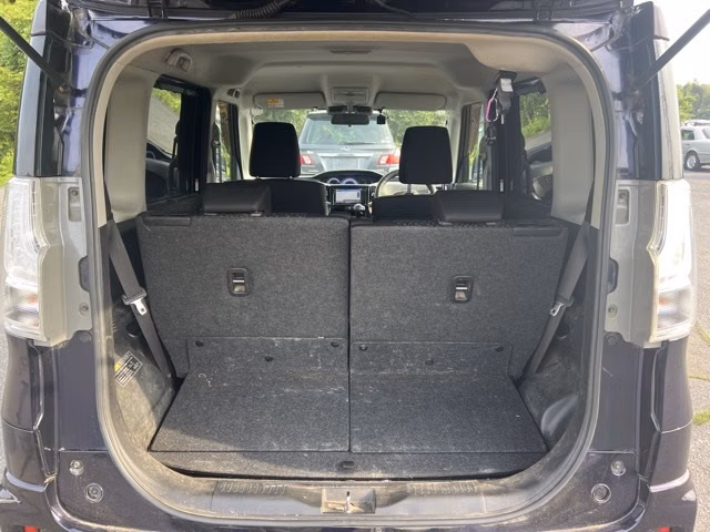 MITSUBISHI DELICA D:2