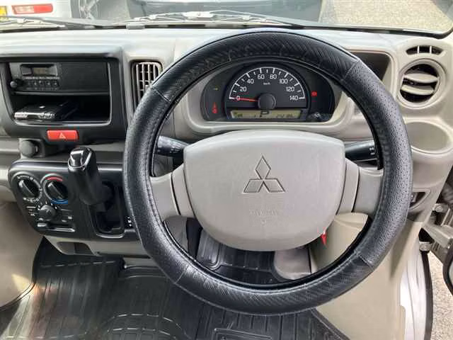 MITSUBISHI MINICAB