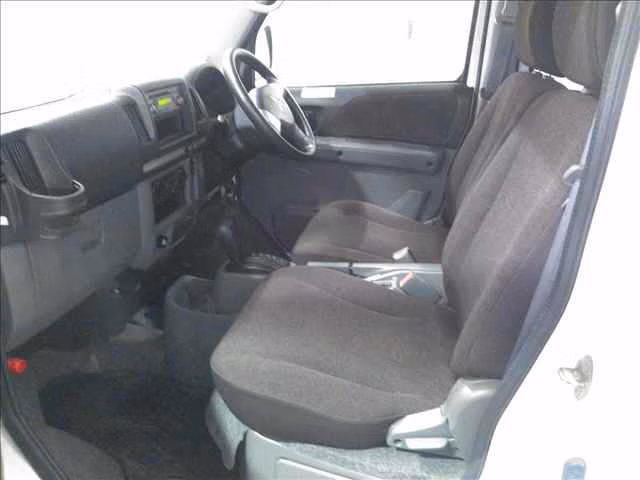 MITSUBISHI TOWN BOX