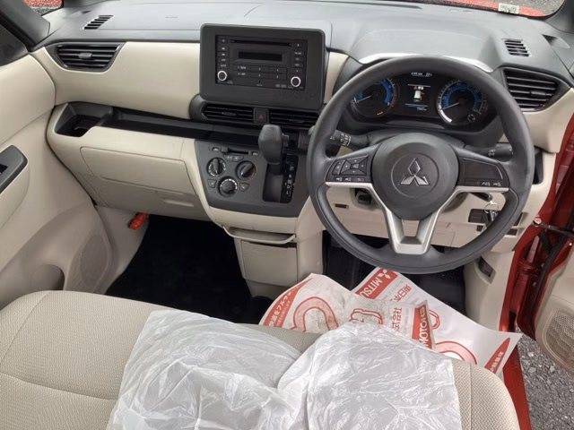 MITSUBISHI EK SPACE
