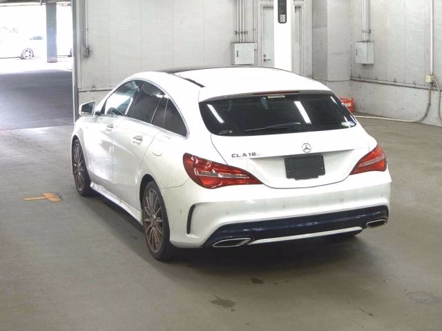 MERCEDES-BENZ CLA-CLASS