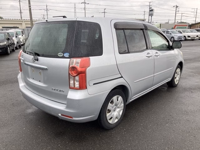TOYOTA RAUM