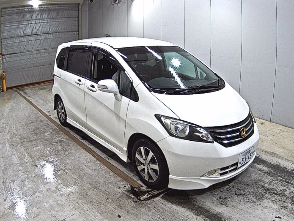 HONDA FREED
