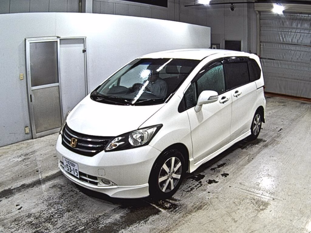 HONDA FREED