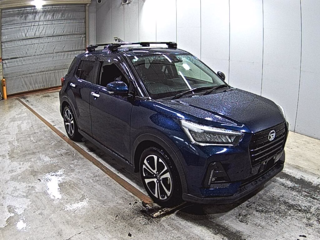 DAIHATSU ROCKY
