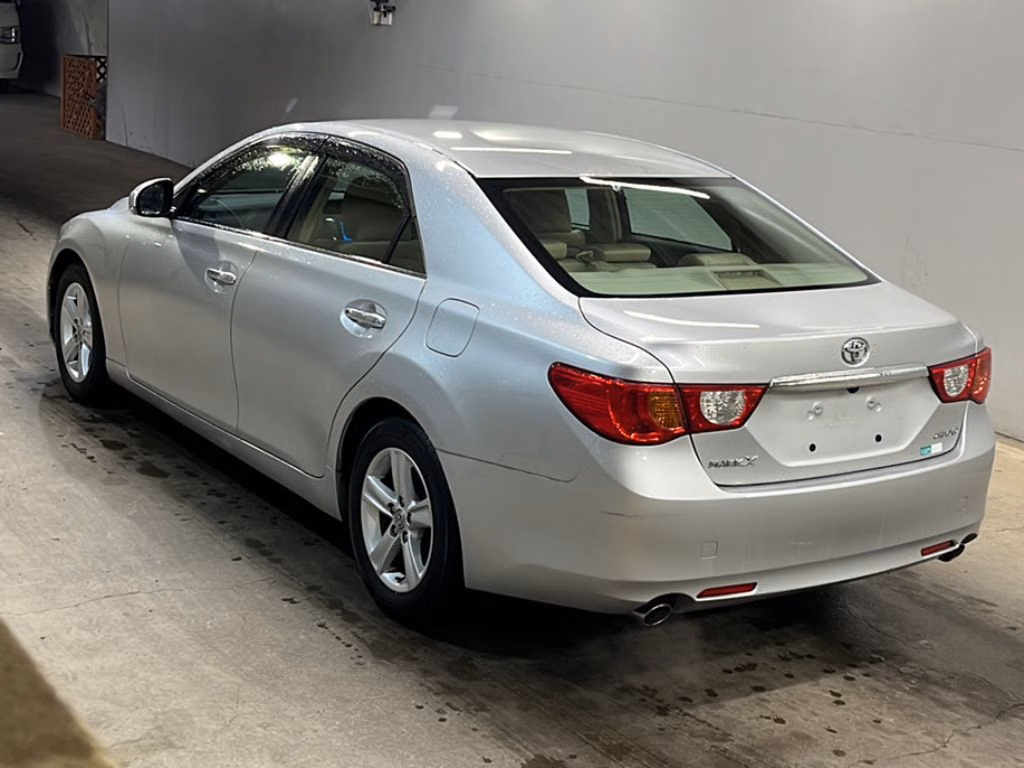 TOYOTA MARK X