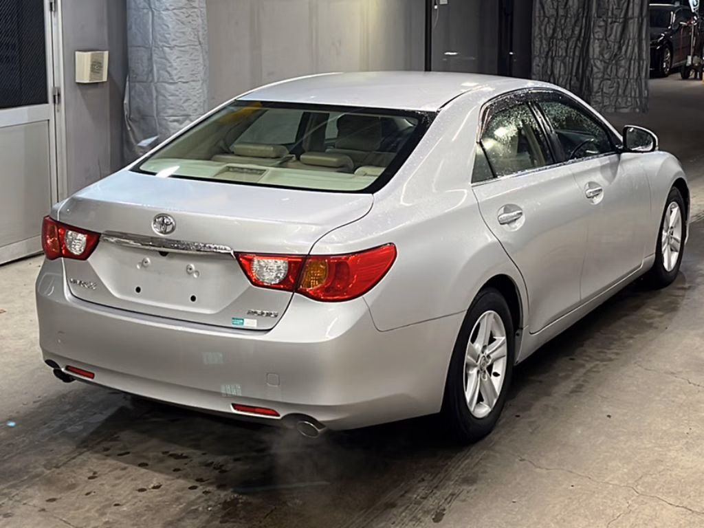 TOYOTA MARK X
