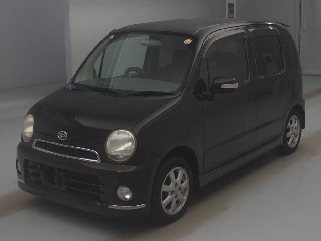 DAIHATSU MOVE LATTE