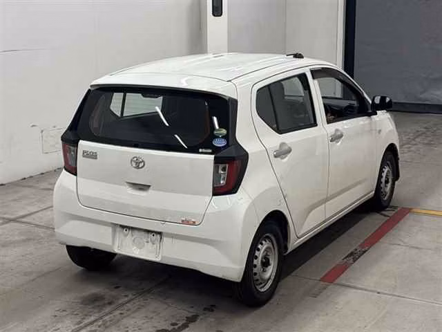 TOYOTA PIXIS EPOCH