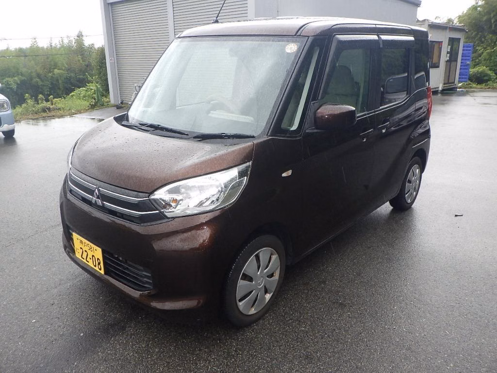 MITSUBISHI EK SPACE
