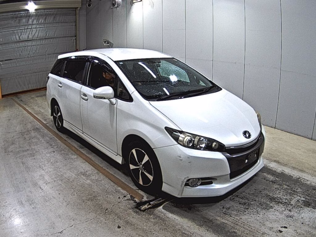 TOYOTA WISH
