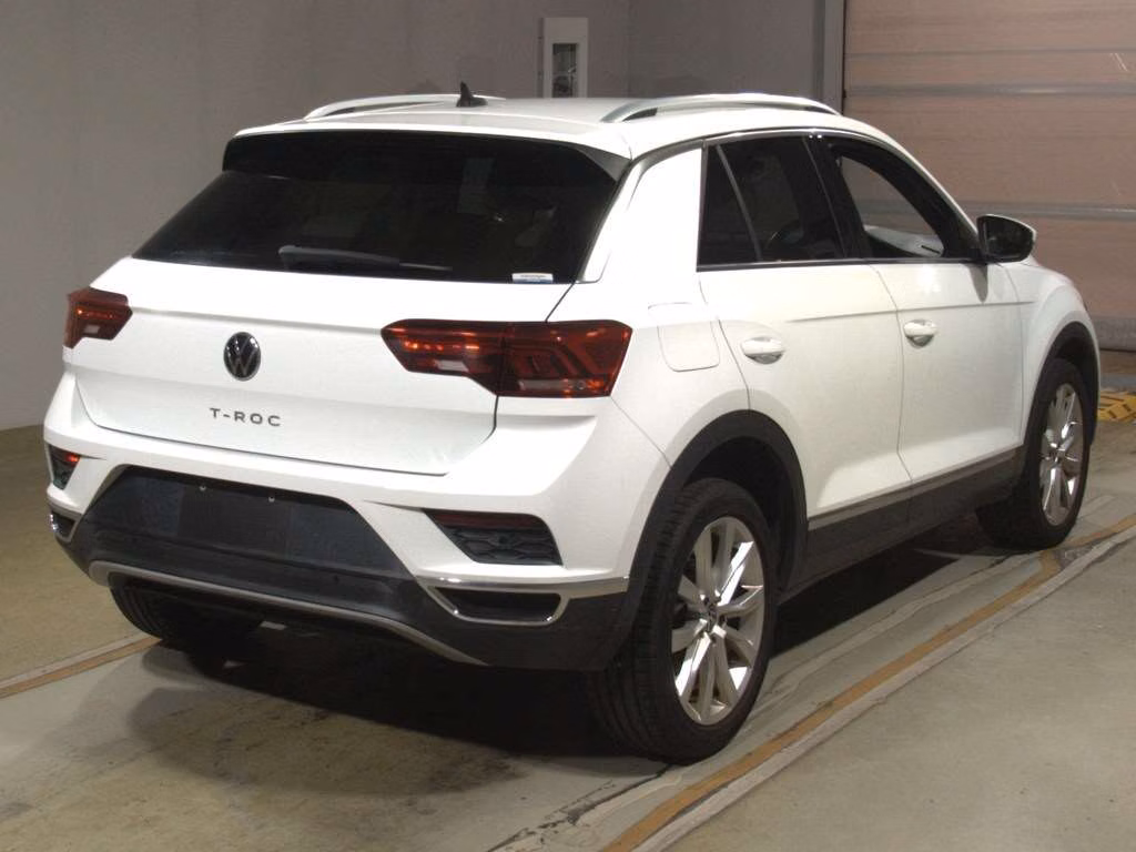 VOLKSWAGEN T-ROC