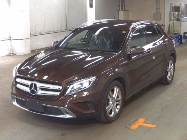 MERCEDES-BENZ GLA-CLASS