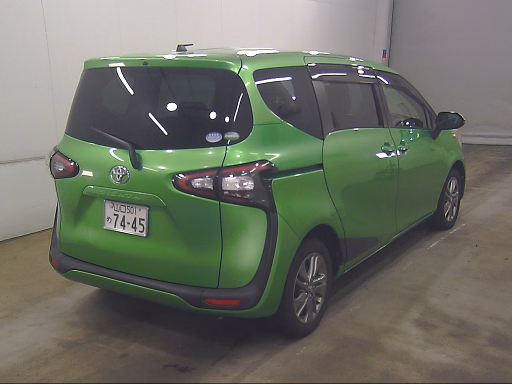 TOYOTA SIENTA
