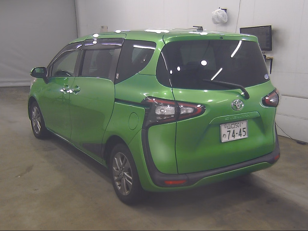 TOYOTA SIENTA