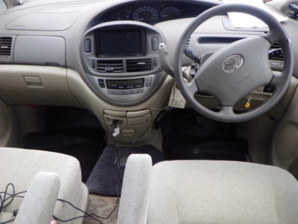 TOYOTA ESTIMA