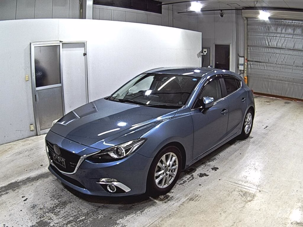 MAZDA AXELA