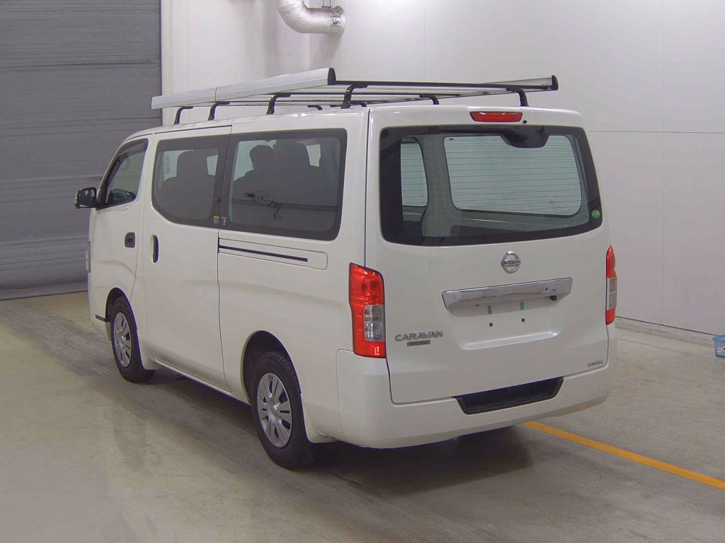 NISSAN NV350 CARAVAN