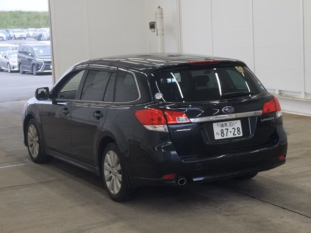 SUBARU LEGACY