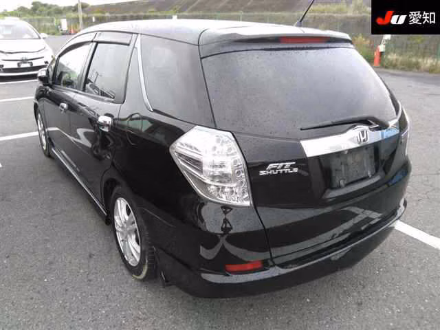 HONDA FIT SHUTTLE