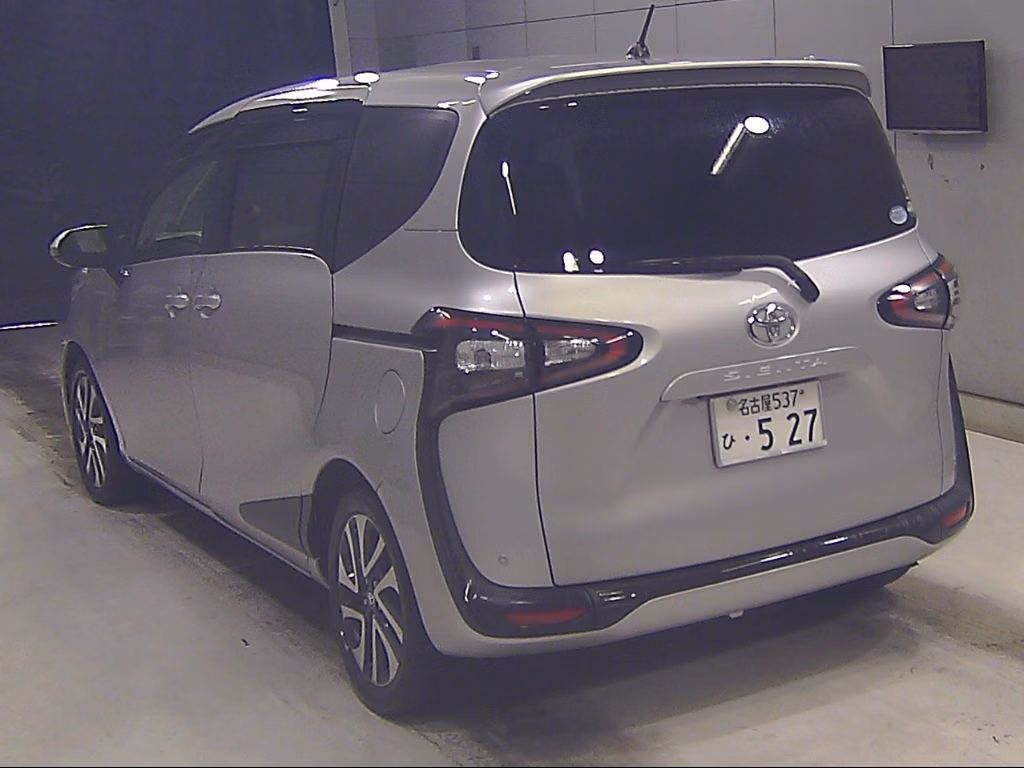TOYOTA SIENTA