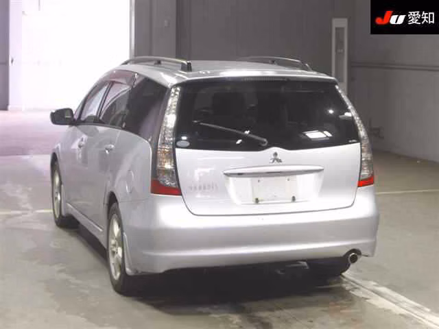 MITSUBISHI GRANDIS