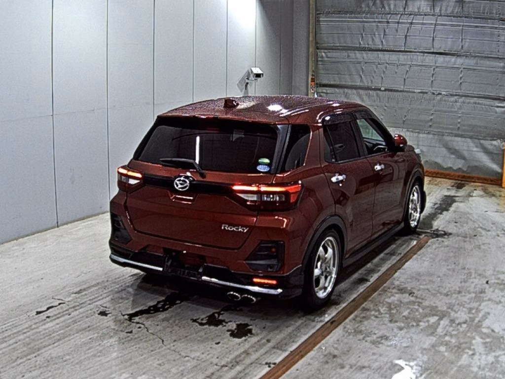 DAIHATSU ROCKY