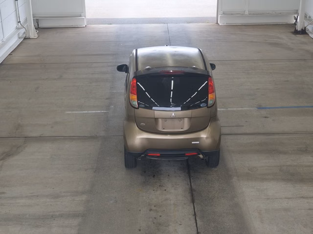 MITSUBISHI I