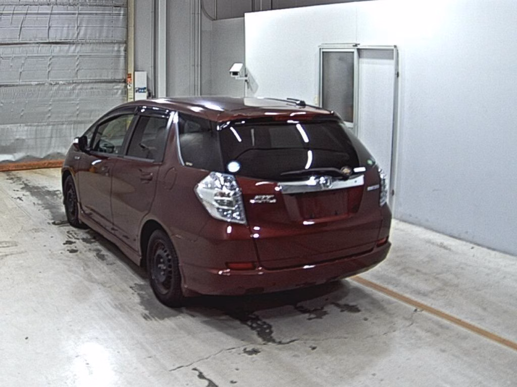 HONDA FIT SHUTTLE