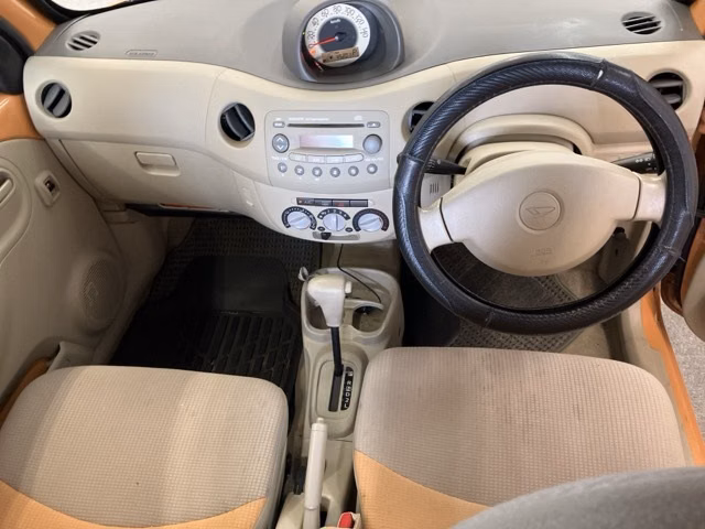 DAIHATSU ESSE