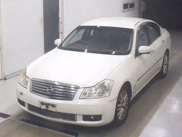 NISSAN FUGA