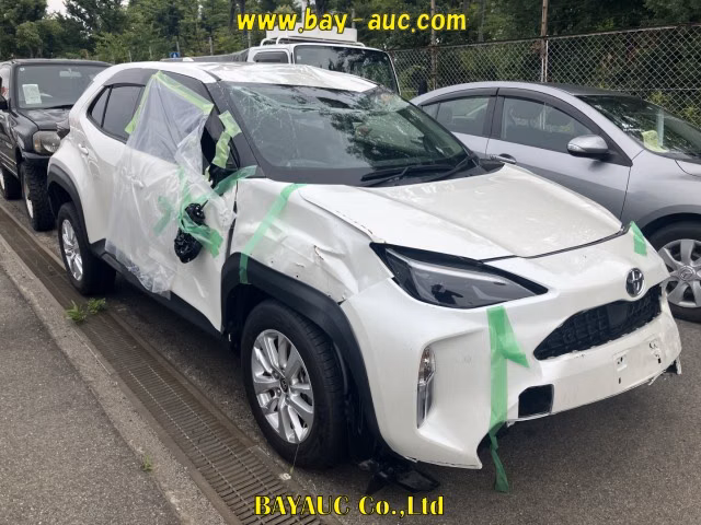 TOYOTA YARIS CROSS